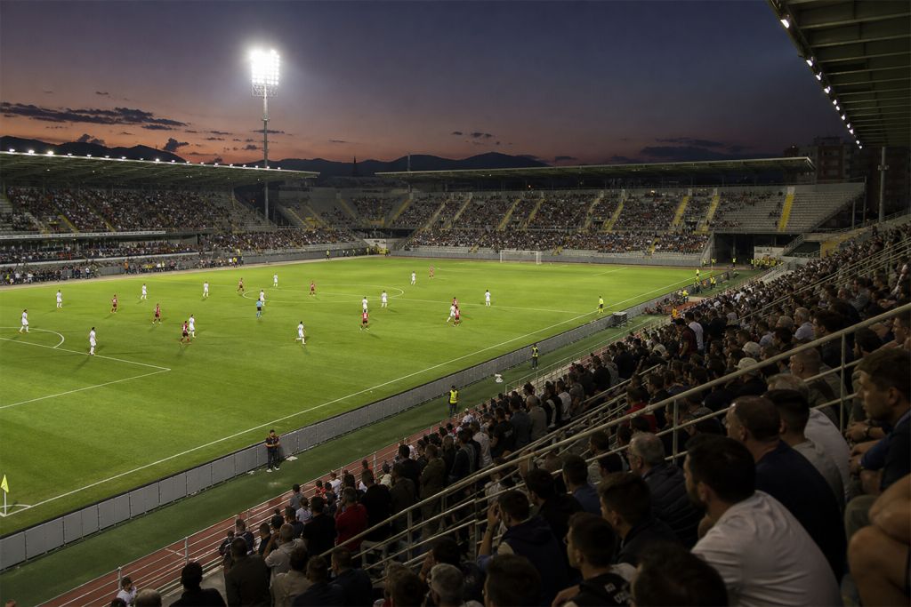 Esti Serie A-mérkőzés reflektorfényben – illusztráció